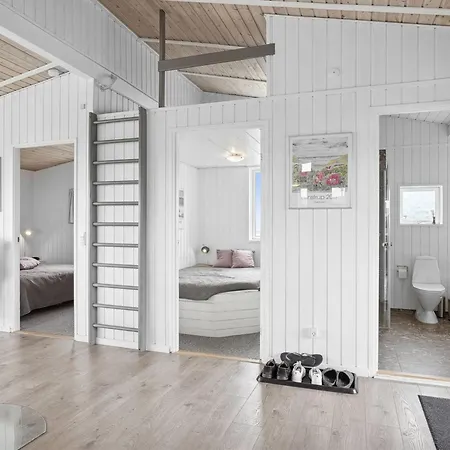 Holiday home Dyri - 75m From The Sea In Nw Jutland By Interhome