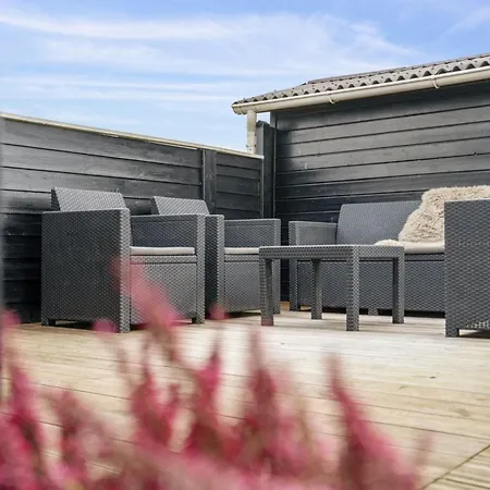 Dyri - 75m From The Sea In Nw Jutland By Interhome